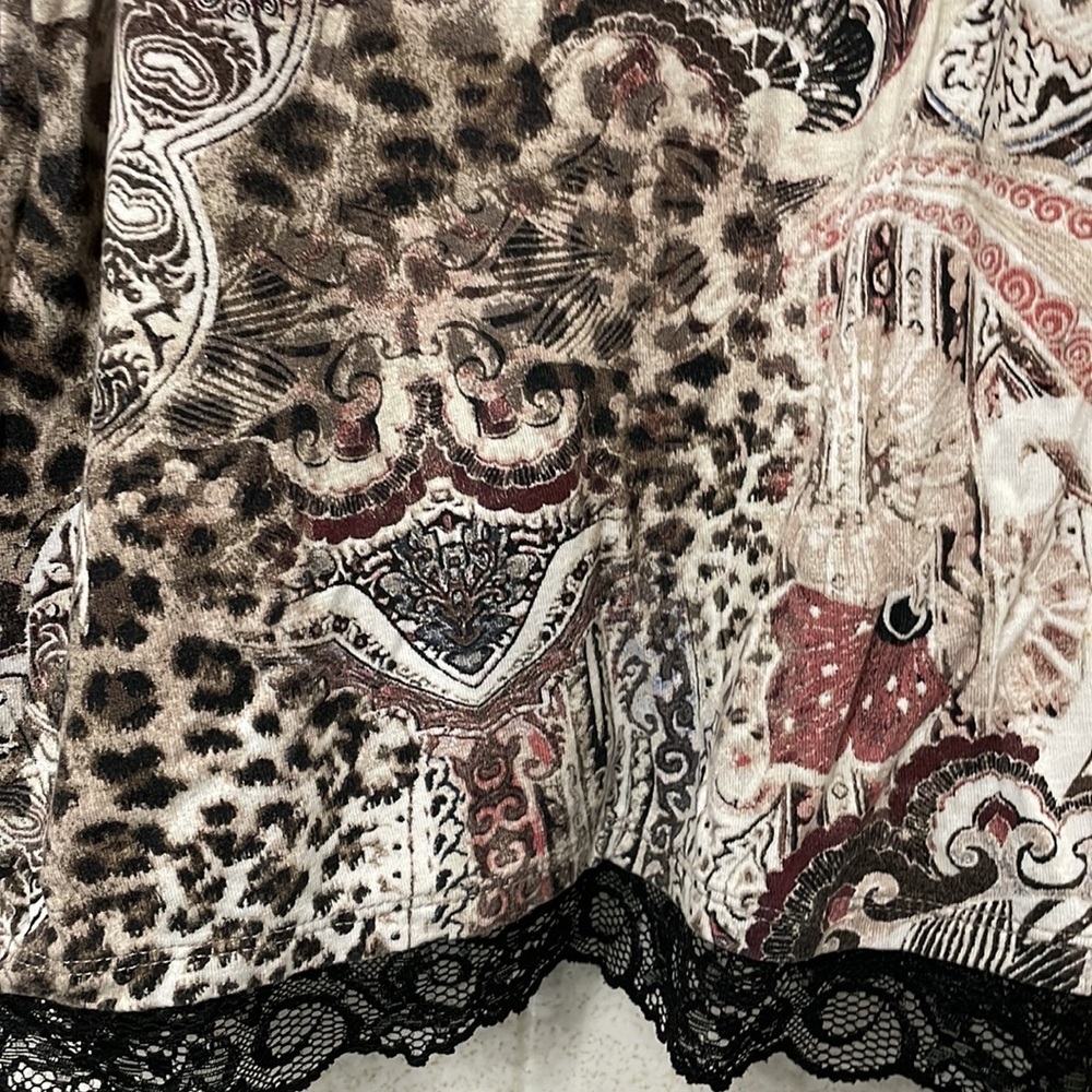 Chico’s leopard cheetah cat print boho top abstract art lace - Picture 2 of 4